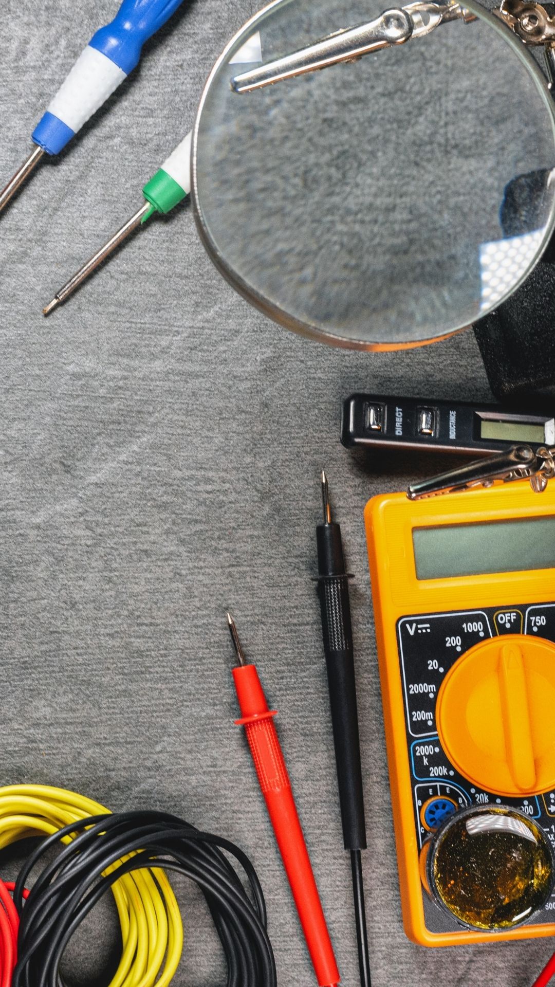 Installatie laadpalen en voorzieningen